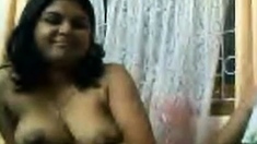 Desi couple giving a show on webcam