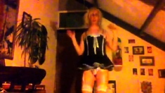 Crossdresser Dildo And Dance!