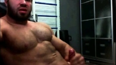 Hairy Muscle Hunk Cums