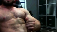 Hairy Muscle Hunk Cums