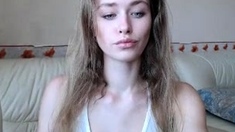 Brunette Solo Webcam Masturbation