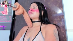 Bubble butt amateur goes solo with a toy in the powder room