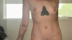 Amateur Webcam Chick Masturbates On Webcam More at