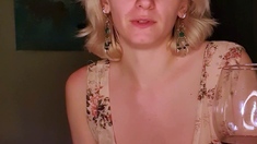 Amateur Webcam Cute Teen Plays Solo with Big Dildo