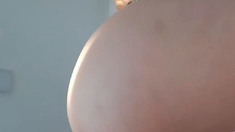 Solo booty assed babe ass toying masturbation in hi def