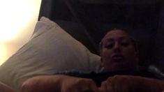 Cumshot amateur MILF suck and jerks dude in the bedroom