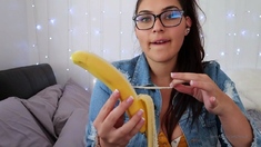 Brunette Solo Webcam Masturbation