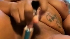 Light Skin Ebony Milf Quick Squirt