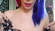 Solo girls masturbate until orgasm for