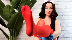 Flexible pale brunette with foot fetish does hot footjob