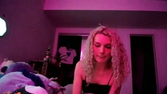 Amateur Webcam Chick Masturbates On Webcam More at