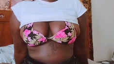 Your Face Would Look Perfect Between These Two/akiilisa