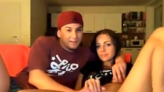 Hot Teen Couple perform on Webcam 2