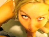 Geile Milf wird in Public Umkleideraum facialized